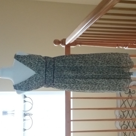 Dress Barn Dresses Dress Barn V Neck Sleeveless Grecian Style